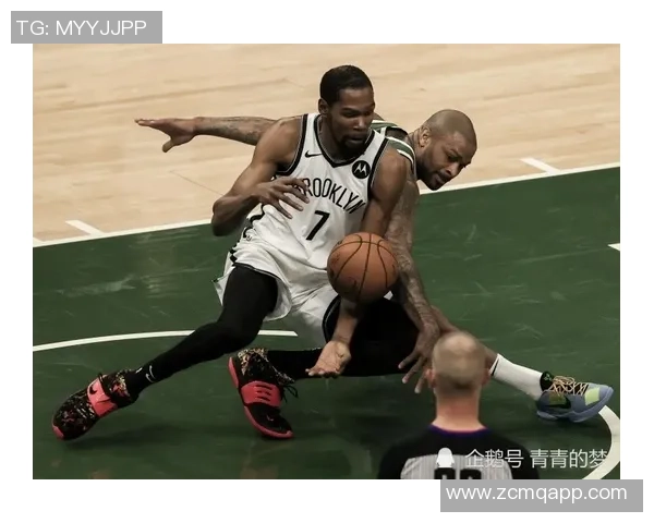 申京本赛季场均25分10板5助排名联盟第三仅次于约基奇和字母哥